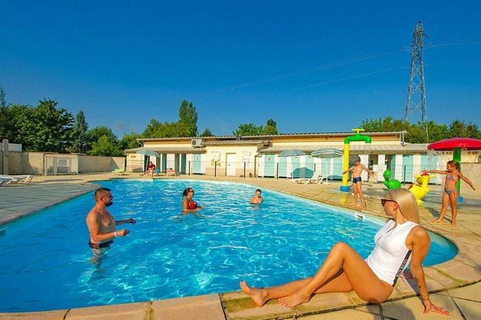 Le Muscat Hotell Boofzheim Exteriör bild